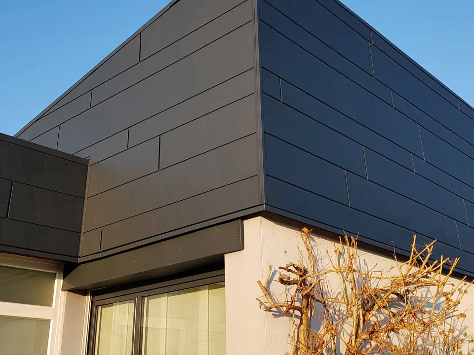 Maison individuelle recouverte de Siding.X anthracite