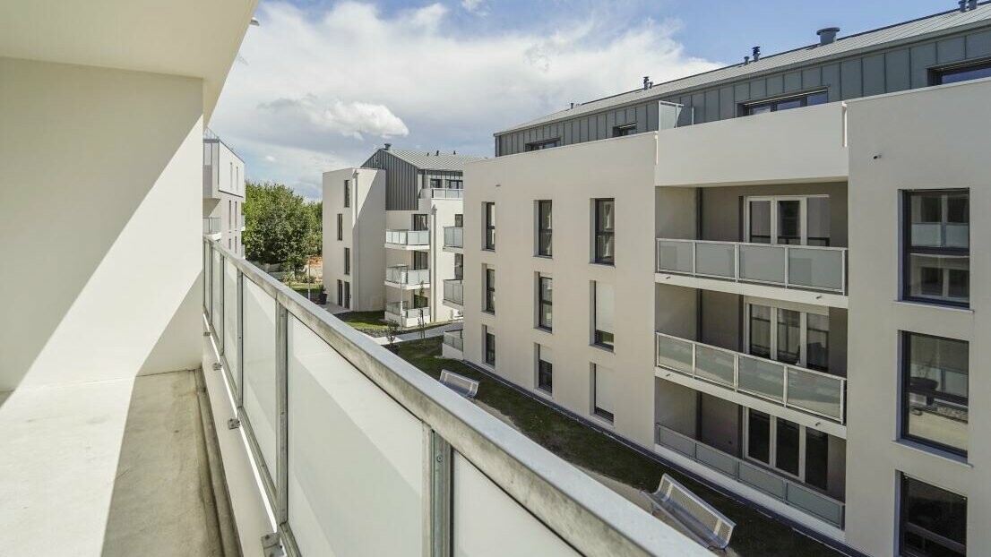 Prise de vue depuis le balcon avec le joint debout en aluminium