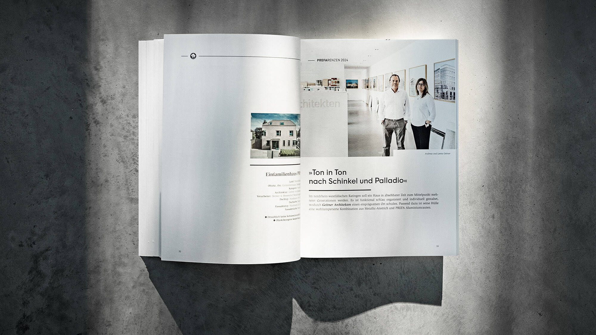 Le livre PREFARENZEN 2024 ouvert et sur fond gris avec un article sur la maison unifamiliale PR9 par Geitner Architekten.