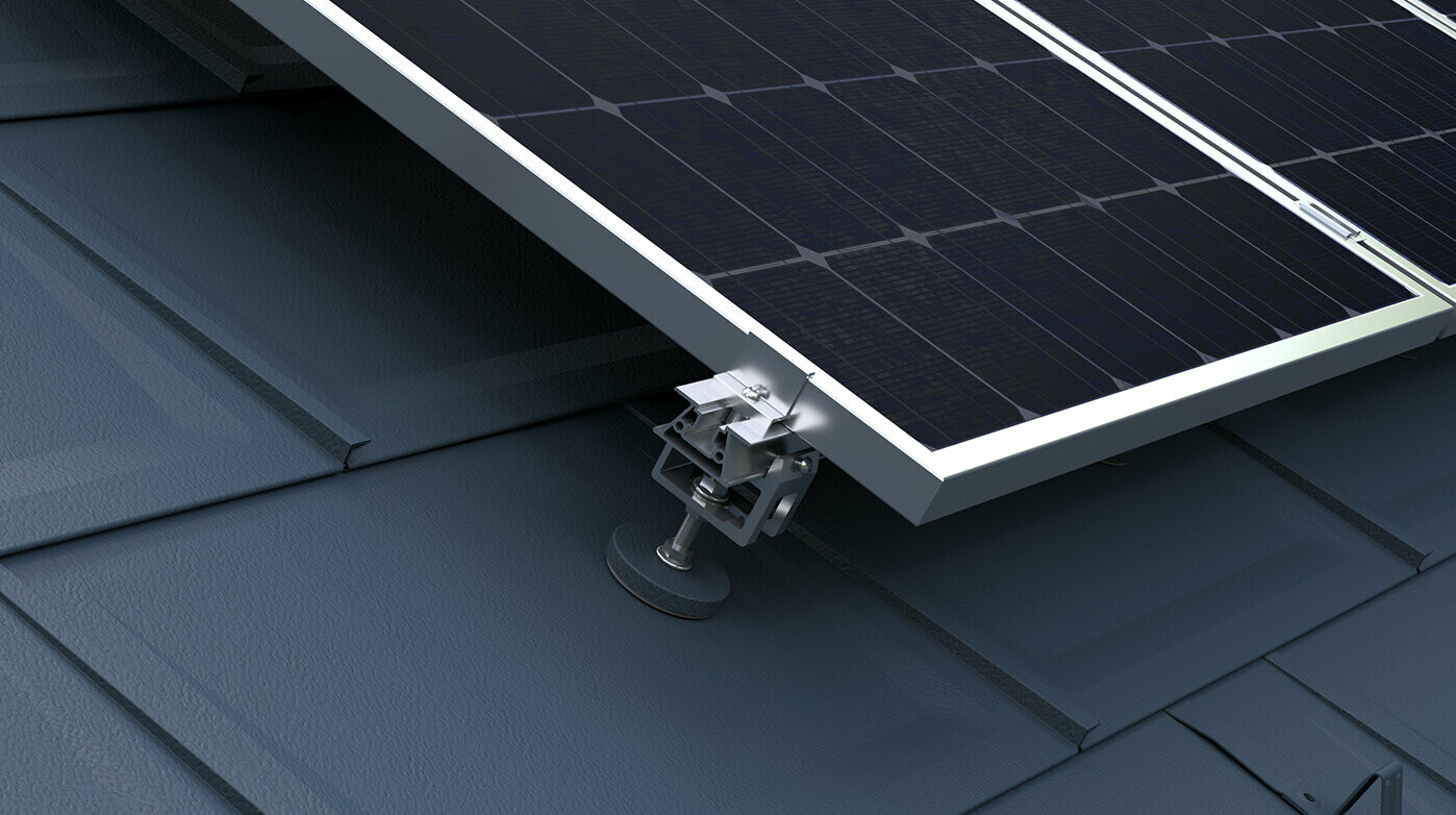 Système de montage pour panneaux photovoltaïques PREFA